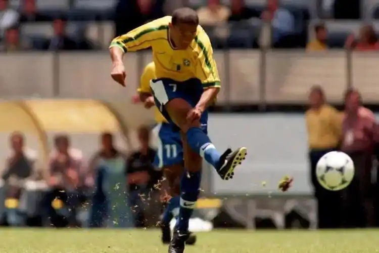 影响进球的 影响进球的