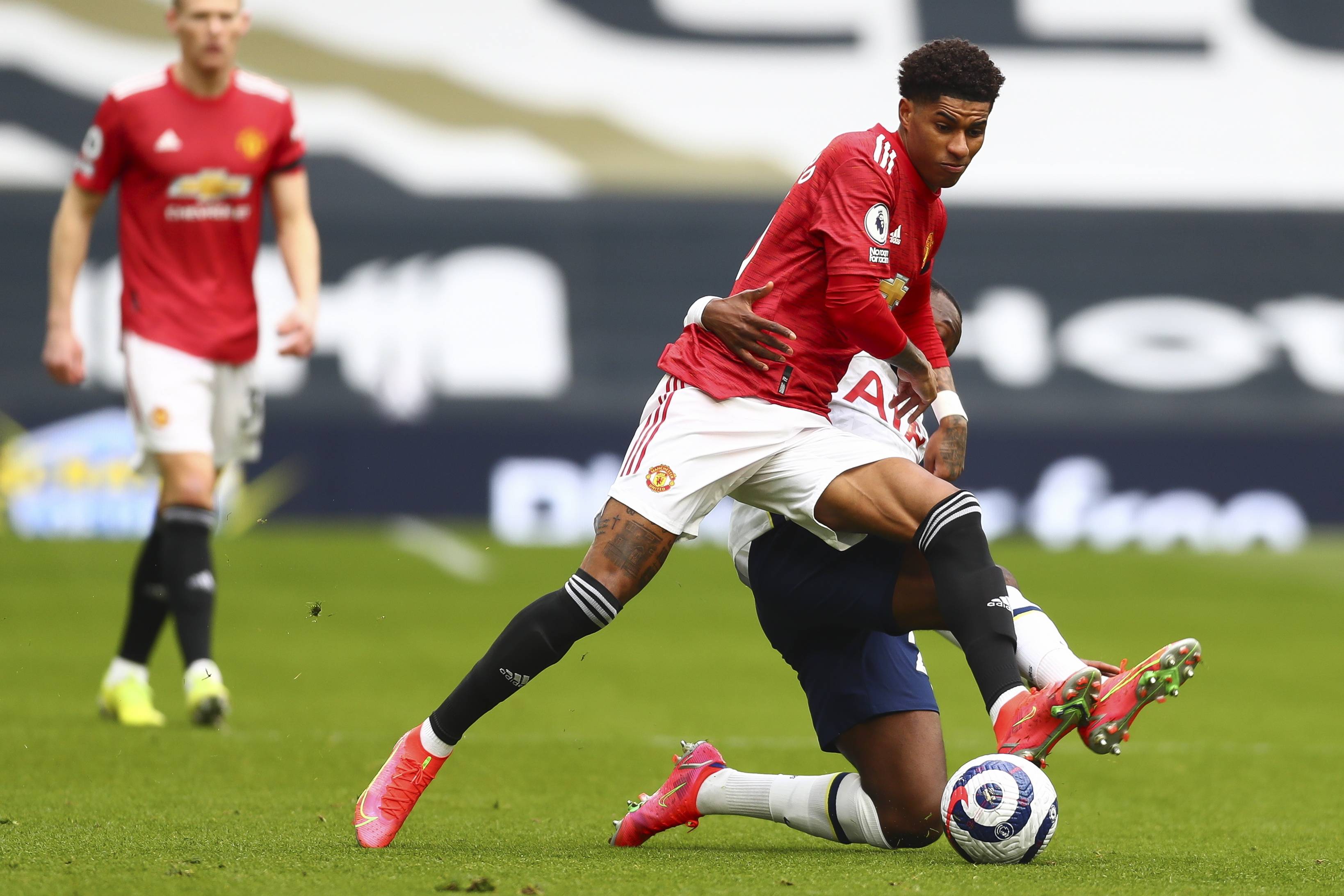 他们的撞墙 他们的撞墙